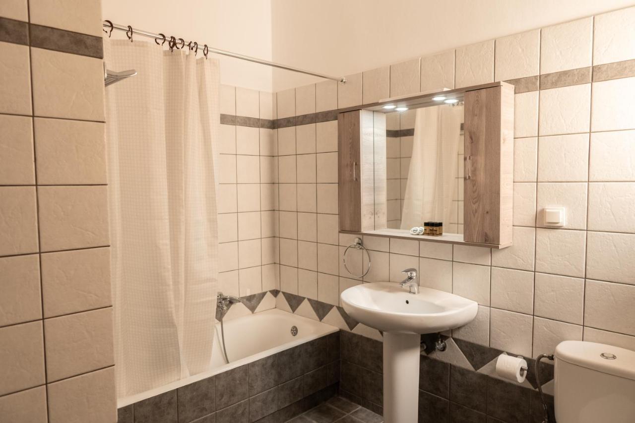 John'S Apartments Карист Екстер'єр фото